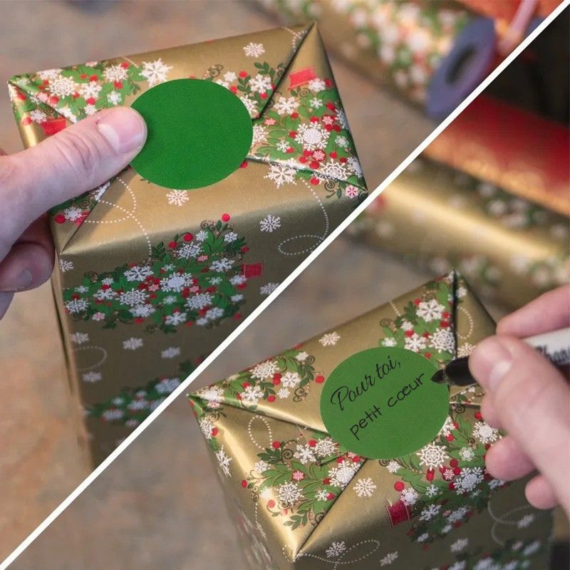 gommettes rondes sur cadeau